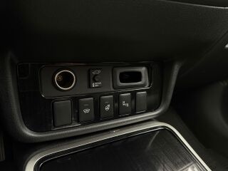 Mitsubishi Outlander Luxury Facelift 4WD Phev 2.0 149kW