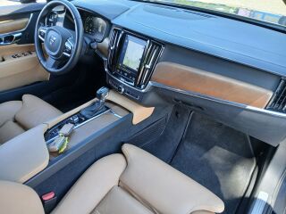 Volvo S90 INSCRIPTION 2.0 D 140кВ