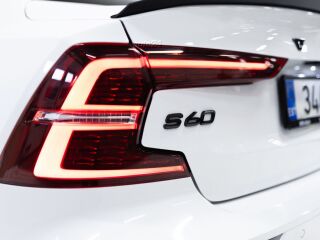 Volvo S60 R-Design T8 AWD Plugin Hybrid MY21 2.0 251kW