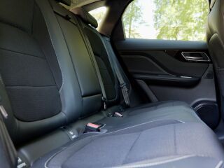 Jaguar F-Pace F-Pace R-Dynamic 2.0 132kW