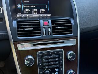 Volvo XC60 Summum MY 2012 2.4 D5 151kW