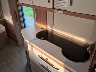 Hobby DE LUXE 545KMF