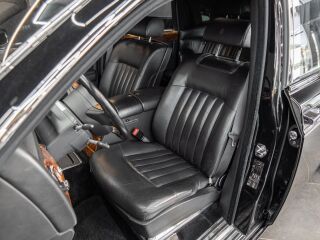 Rolls-Royce Phantom 6.8 V12 338kW