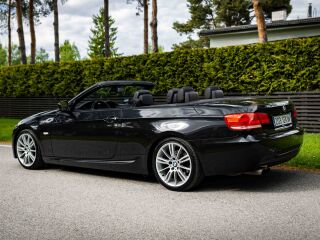 BMW 325 3.0 160kW