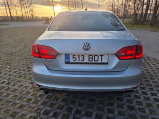 Volkswagen Jetta 1.2 77kW