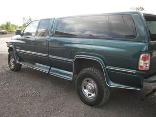 Dodge RAM CUMMINS 5.9