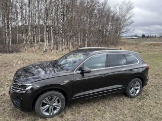 Volkswagen Touareg R-Line Facelift 3.0 170kW