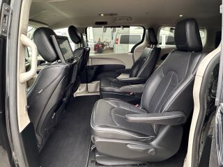 Chrysler Pacifica Limited MY2018 3.6 V6 Pentastar 214kW