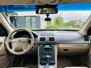 Volvo XC90 Facelift Summum AWD 2.4 D5 136kW