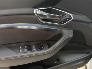 Audi e-tron E-tron Sportback 50 Quattro*S-Line*BLACK ED 158кВ