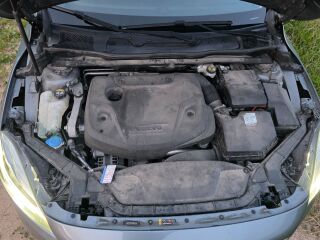 Volvo V40 2.0 110кВ