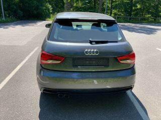 Audi A1 S-line Sportback 1.8 TFSI 141kW