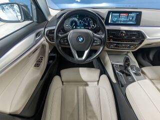 BMW 530 D Luxury Line 3.0 195kW