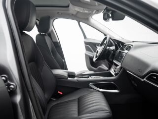 Jaguar F-Pace AWD 2.0 132kW