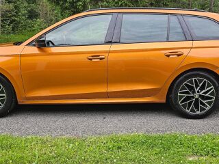 Skoda Octavia Combi Elegance 1.5 TSI mHybrid 110kW