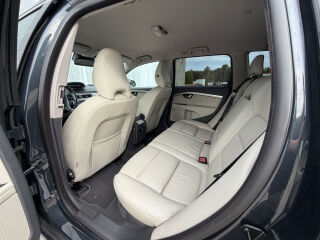 Volvo V70 Facelift Momentum 2.0 R5 D3 120kW