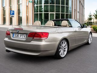 BMW 330 Executive 3.0 170кВ