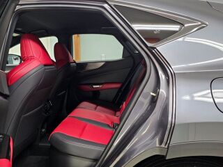Lexus NX 450h+ AWD F-Sport S 2.5 136kW