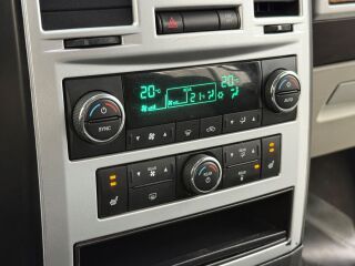 Chrysler Grand Voyager Platinum Stow&Go Limited Edition 2.8 120kW