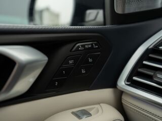 BMW X7 M50d 3.0 294kW