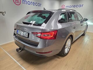 Skoda Superb Combi Ambition FL 2.0 110кВ