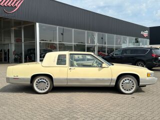 Cadillac DeVille Coupe Custom Classic 4.5 V8