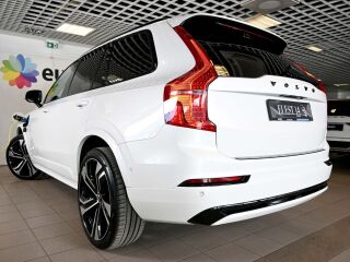 Volvo XC90 AWD H&K LUXURY+ ULTIMATE DARK INTELLI 2.0 T8 Long Range Plug-in 335kW