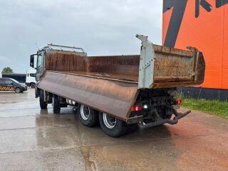 Mercedes-Benz Arocs 3235 8x4 260kW
