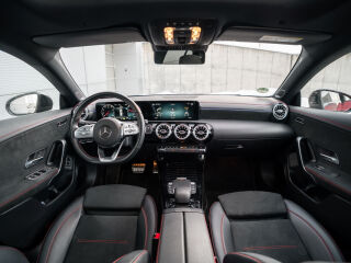 Mercedes-Benz CLA 250 e Shooting Brake AMG Night EQ 173kW