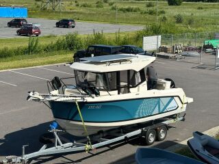 Quicksilver Captur 705 Pilothouse 3.4 V6