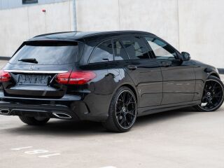 Mercedes-Benz C 220 Amg-Pakett 2.0 143kW