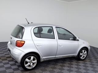 Toyota Yaris Linea Sol Facelift A-C 1.5 78kW