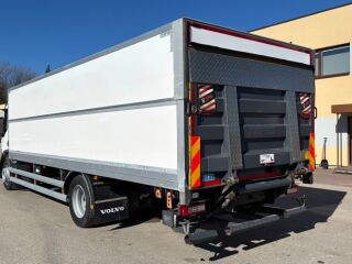 Volvo FL 250 4x2 EURO6 + LIFTING BOX 188kW