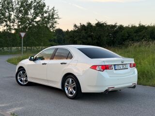 Honda Accord EXECUTIVE ATM 2.4 i-VTEC 148кВ