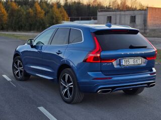 Volvo XC60 AWD R-Design D5 2.0 173kW