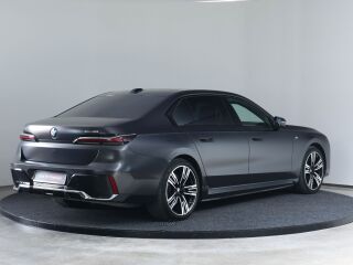 BMW i7 xDrive60  xDrive60 M Sportpakett 400kW