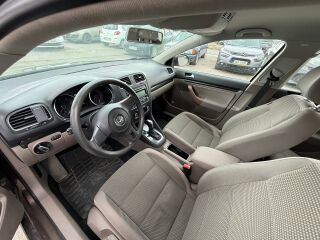 Volkswagen Golf 1.6 77kW