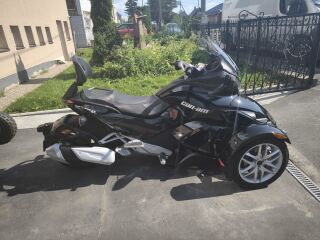Can-Am Spyder ST 71кВ