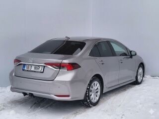 Toyota Corolla 1.6 97кВ