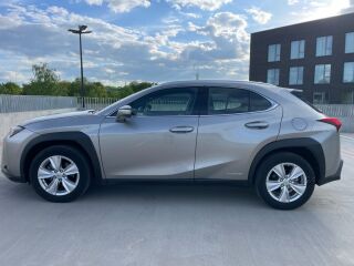 Lexus UX 250h 2.0 112кВ