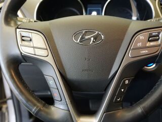 Hyundai Santa Fe CRDi 4WD 2.2 147kW