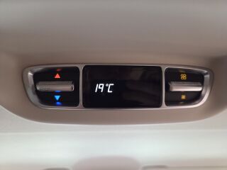 Mercedes-Benz V 300 2.0 174kW