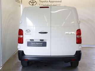 Toyota ProAce Professional Plus 106kW