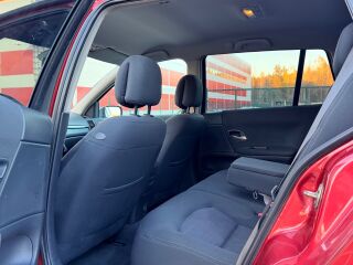 Renault Laguna Elegance 2.0 99kW