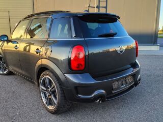 MINI Cooper S JOHN WORKS COUNTRYMAN 1.6 TURBO 140kW