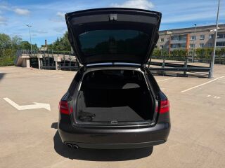 Audi A4 Avant Ambiente quattro 2.0 R4 TDI 125kW