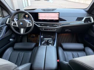 BMW X5 xDrive30d M-Sportpakett 3.0 MHEV 210kW