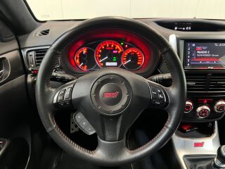 Subaru Impreza WRX STI 2.5 221кВ