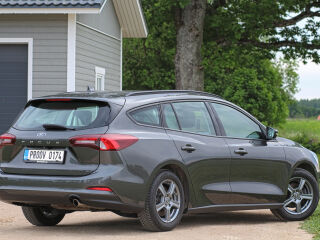 Ford Focus Facelift Cool& Connect 1.5 88kW
