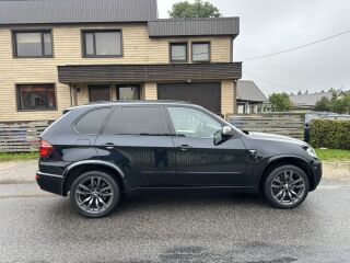 BMW X5 M50 3.0 280kW